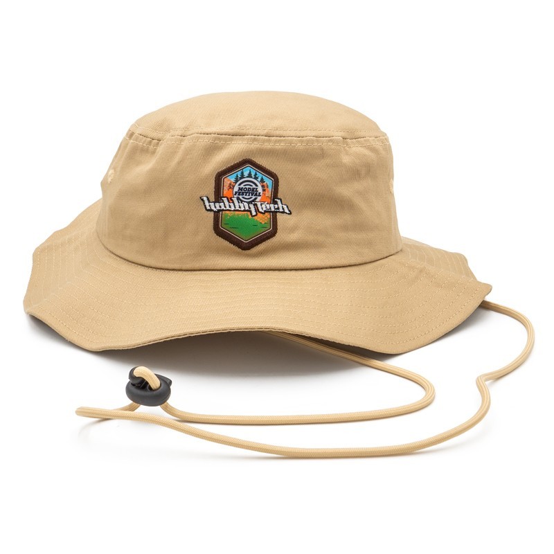 "Chapeau Model Festival Hobbytech"